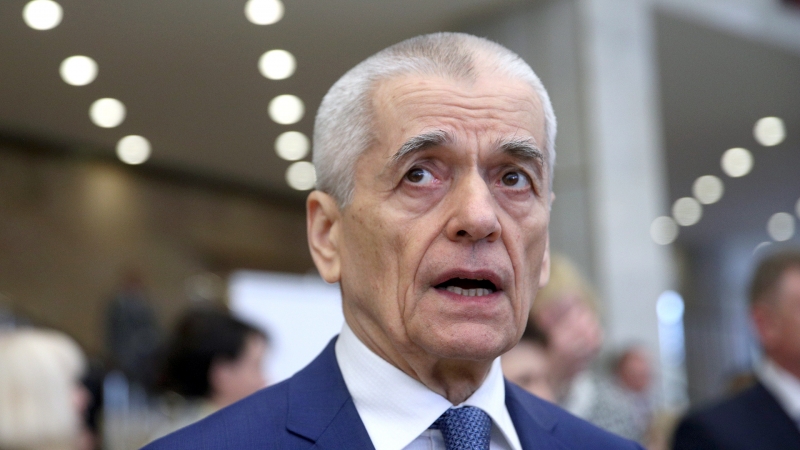 Онищенко рассказал о способах встретить новогодние праздники
