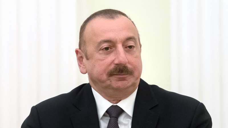 Алиев рассказал о проекте энергокабеля из Азербайджана в Европу