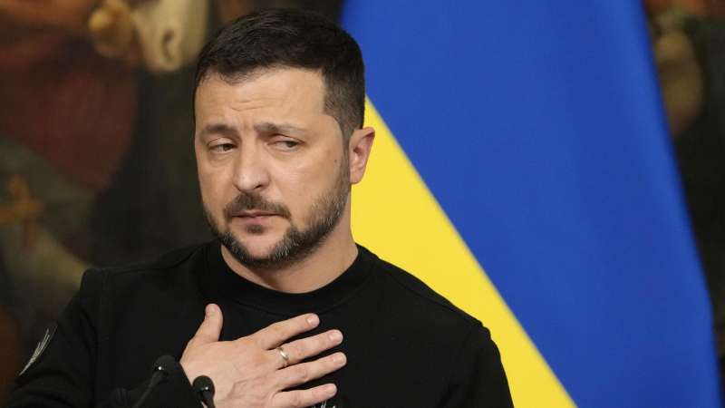 Депутат Рады раскрыл, зачем Зеленскому нужно продолжение конфликта