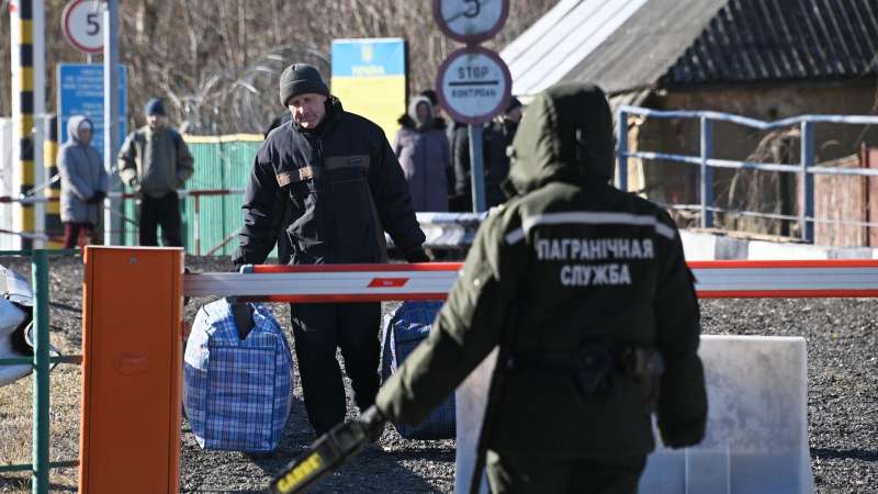 На Украине сообщили о рекордном числе пересечений границы