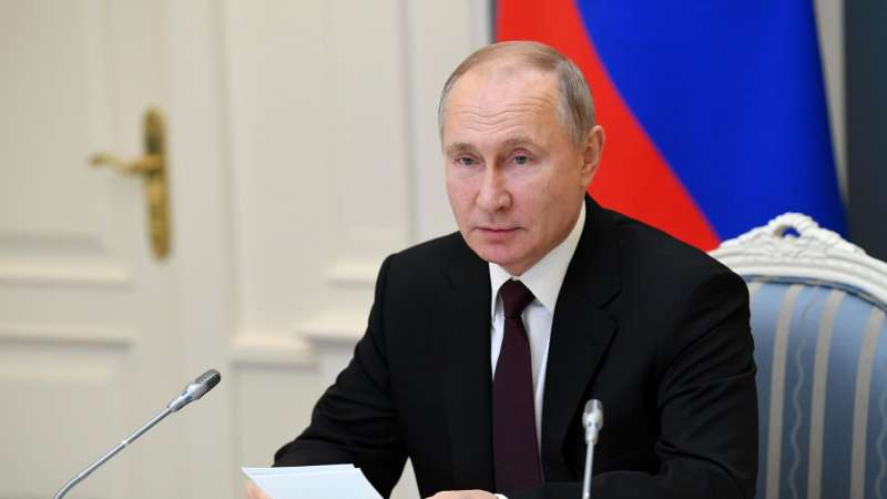 Путин отметил важность энергетической отрасли России