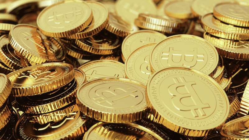 Стоимость биткоина снизилась