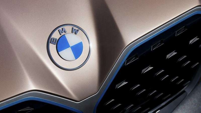В BMW выявили нарушения в связи с экспортом автомобилей в Россию