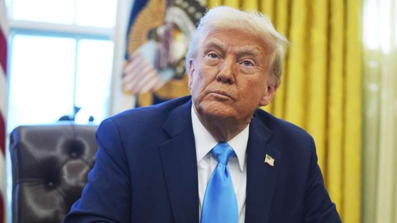 Медведев назвал атаку Киева по КТК на Кубани ударом по Трампу