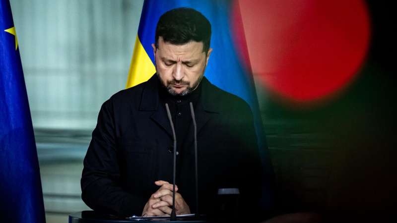Кулеба сравнил прекращение огня для Зеленского с приближающимся поездом