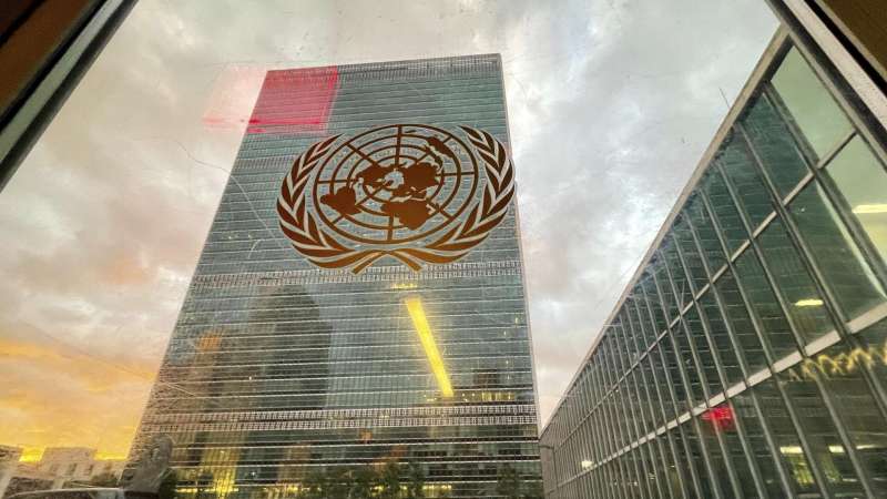 Западные страны внесли в ООН резолюцию против поставок оружия