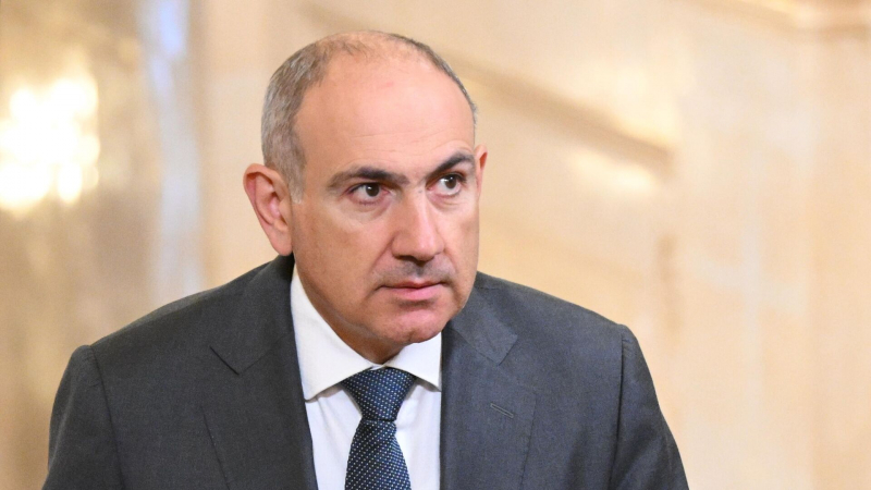 Эксперт из Италии назвал курс Пашиняна против оппозиции авторитарным