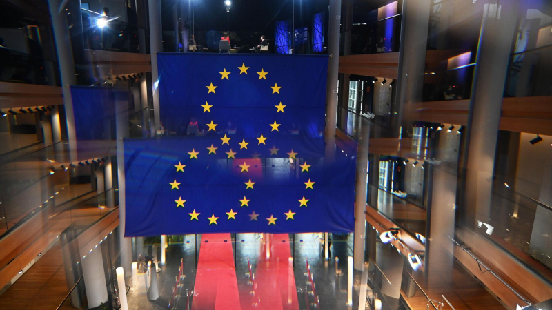 Европа не способна соблюдать санкции против России, пишут СМИ