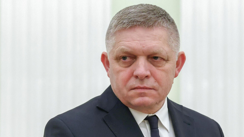 Фицо раскритиковал Запад в срыве мирных договоренностей по Украине