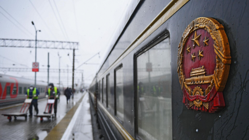 Китай впервые после пандемии запустил пассажирский поезд Пекин — Москва