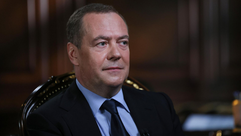Медведев назвал грубейшую ошибку США