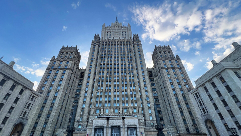 МИД: Запад хочет перевести примирение Армении и Азербайджана на свои рельсы