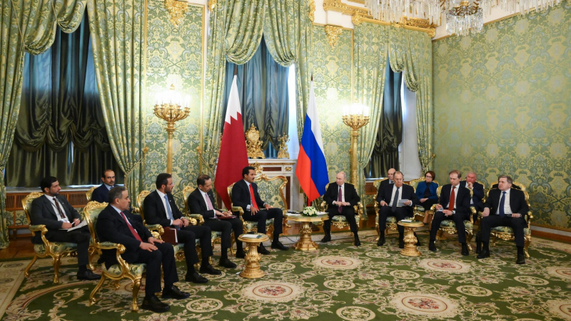 Путин поблагодарил делегацию Катара, прибывшую в Россию